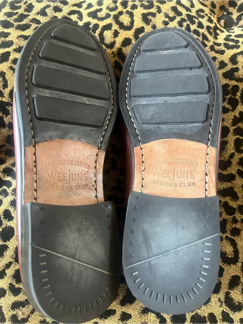 Vintage WEEJUNS GH Bass Brown Leather Penny Loafer Mens SZ 7
